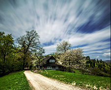 květen / červen: Jarní cestičkou © Foto: René Kajfosz